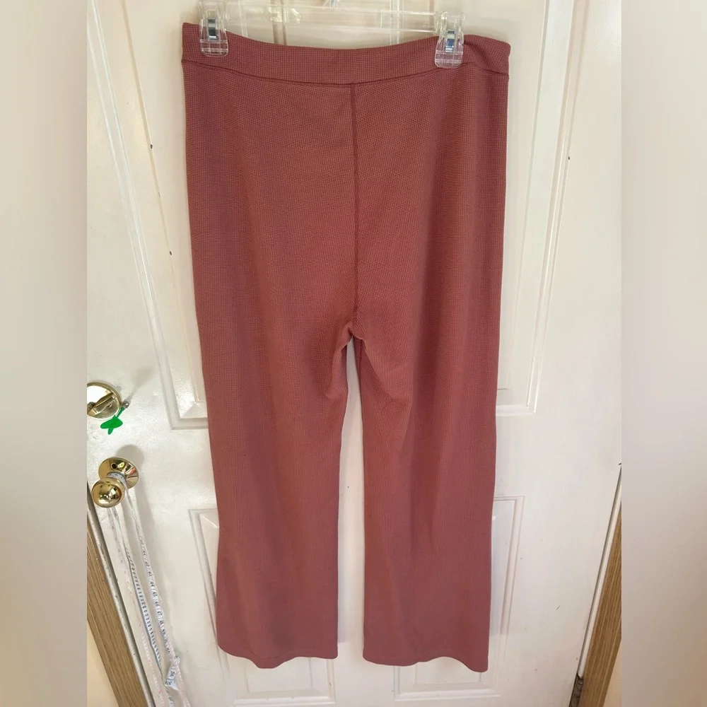 Vuori Bayview Thermal Wide Leg Womens Stretch Athleisure - Large - Picture 3 of 3